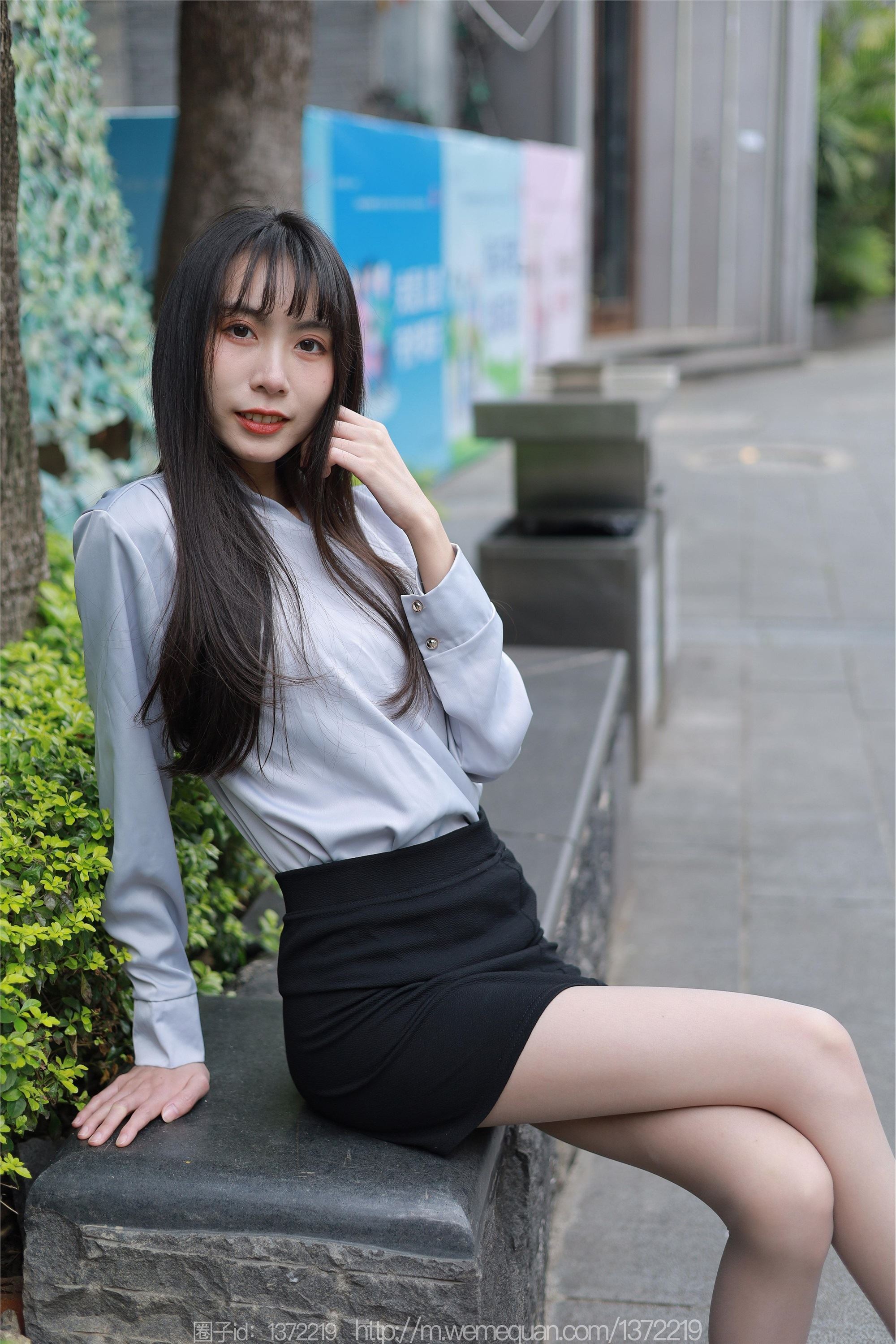 IESS异思趣向  2023.03.02 丝享家 1378 团团《楼梯上的美人》